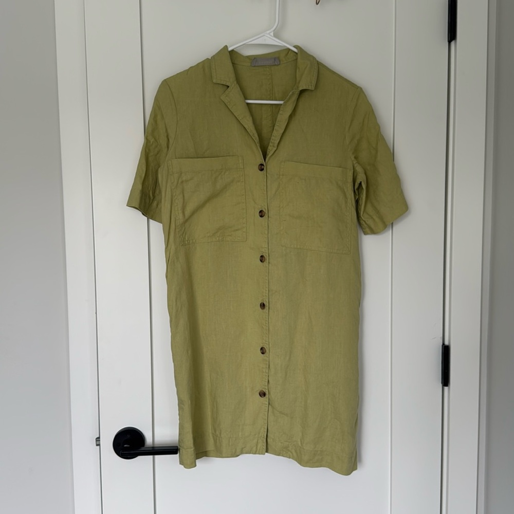 Everlane, The Shirt Dress in Linen. Size XXS.